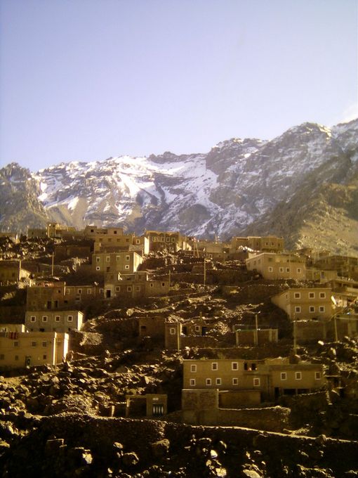 El pueblo de Aroumd con la arquitectura tradicional marroquí