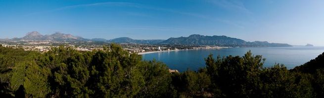 La playa del Albir, la Sierra de Bernia y el Peñon de Ifach desde Sierra Helada