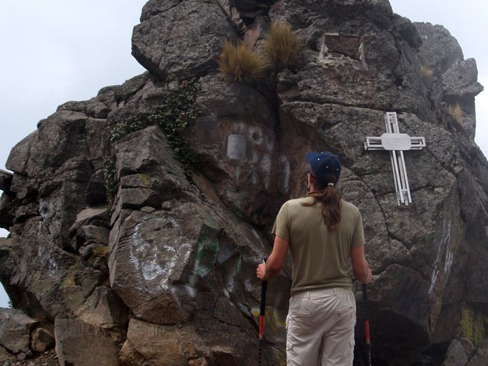 Commemorative plaques in the Iztaccihuatl